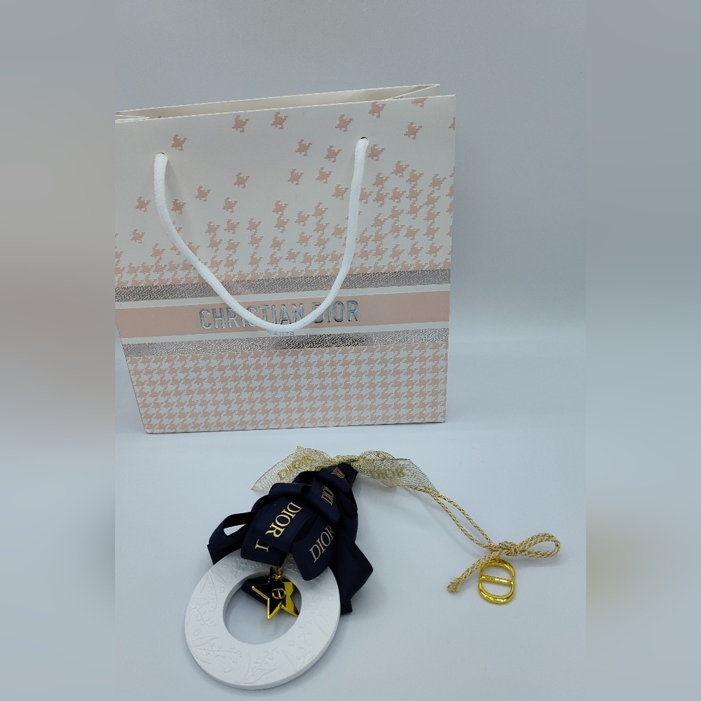 Dior 2022 Navy Holiday Fragrance Stone Ribbon Ornament Gift Box Limited Edition - Picture 2 of 5